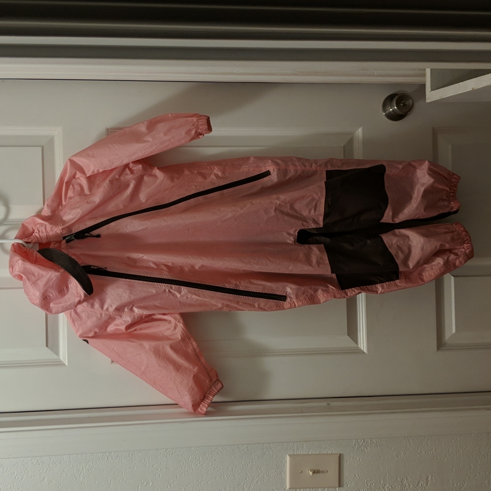 Doesn't fit my daughter anymore